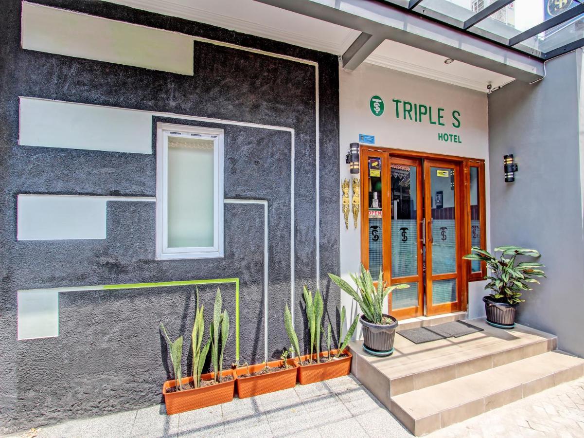Oyo 91686 Triple S Hotel Malioboro Yogyakarta Luaran gambar