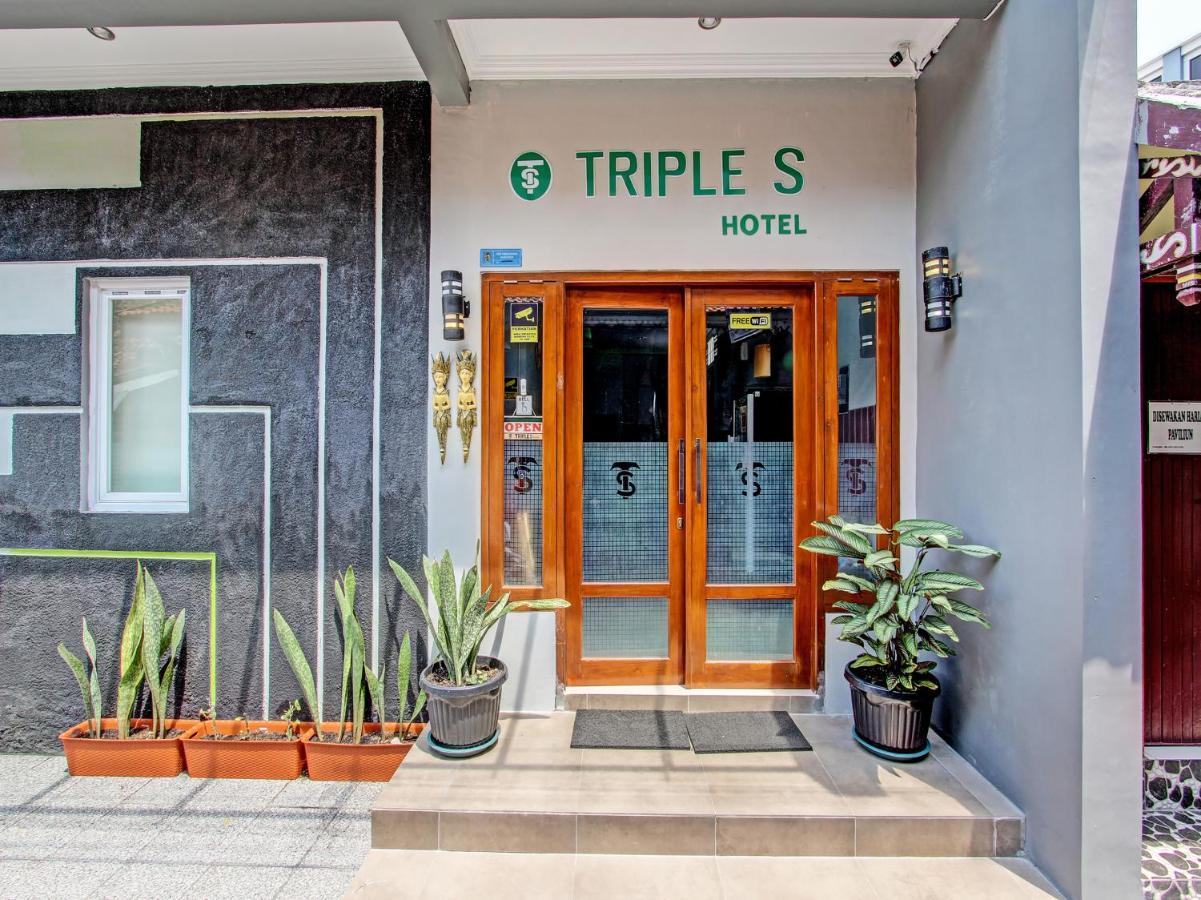 Oyo 91686 Triple S Hotel Malioboro Yogyakarta Luaran gambar