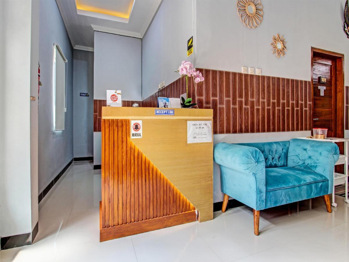 Oyo 91686 Triple S Hotel Malioboro Yogyakarta Luaran gambar