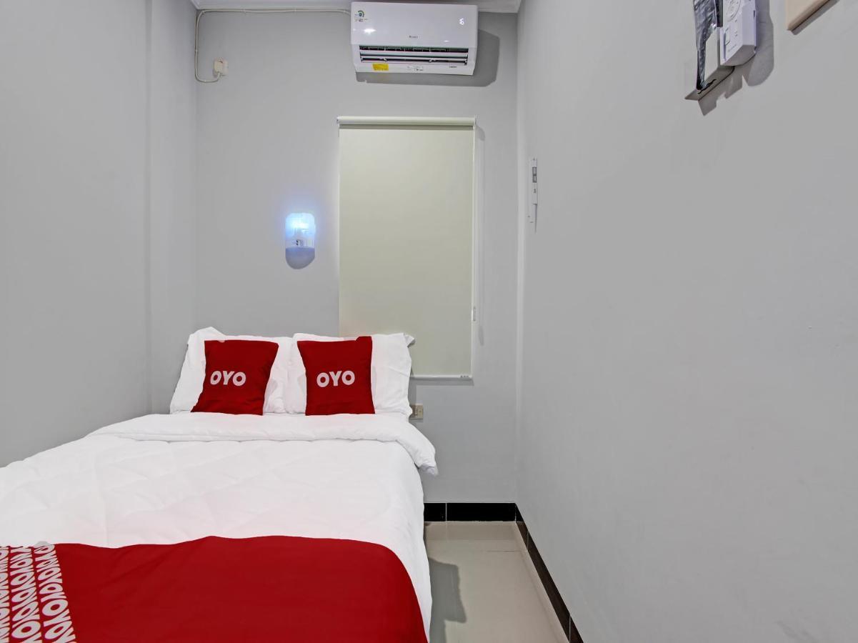 Oyo 91686 Triple S Hotel Malioboro Yogyakarta Luaran gambar