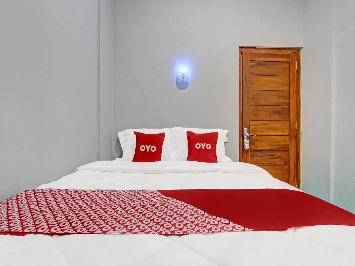 Oyo 91686 Triple S Hotel Malioboro Yogyakarta Luaran gambar