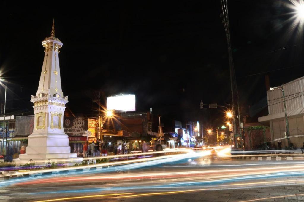 Oyo 91686 Triple S Hotel Malioboro Yogyakarta Luaran gambar